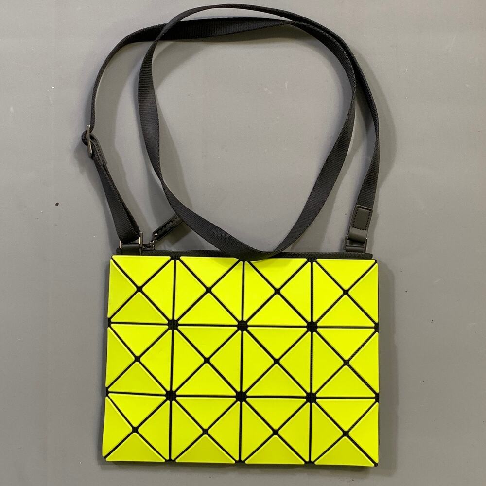 BOA BOA ISSEY MIYAKE Yellow Neon Triangle Cross Body Handbag